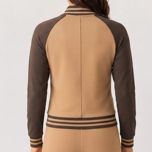 Chaqueta Varsity para Clima Cálido, Excelente Calidad y Uso en Exteriores, Chaqueta Varsity de Moda para Mujer, Agradable al Tacto - Product Image 2