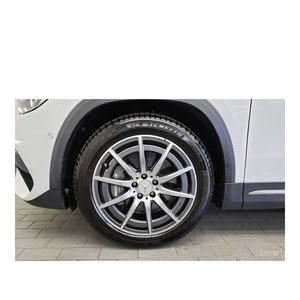 Mercedes-Benz GLA45 AMG 4MATIC+ Clase GLA 2023 con Volante a la Izquierda y Cámara Trasera, 28,903 km - Product Image 4