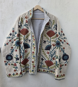 Veste matelassée en velours brodée à la main avec des motifs ouzbèdes, écologique, respirante, pour femmes, vêtements d'extérieur d'hiver - Product Image 1
