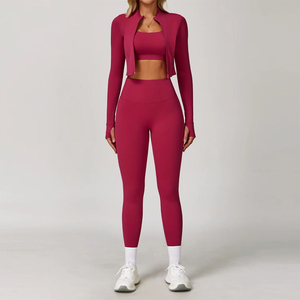 Ensemble de vêtements de sport pour femmes, 2 pièces, short de yoga et haut court sans manches, ceinture, tissu respirant en spandex/nylon, taille haute - Product Image 1
