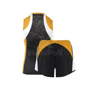 ชุดยูนิฟอร์มโพลีเอสเตอร์เนื้อนุ่มพรีเมียม 7V7 ระบายอากาศได้ดี ยืดหยุ่นสูง สวมใส่สบาย เหมาะสำหรับกีฬาหลากหลายประเภท บริการ OEM - Product Image 3