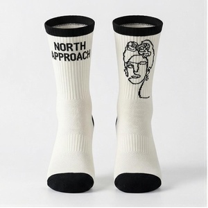 Calcetines North Approach para Mujer, Blancos con Logotipo Negro, Diseño con Rostro, Transpirables, Casuales, de Primavera, para Adultos - Product Image 1