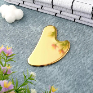 Piedras Gua Sha de titanio color oro, herramientas faciales Gua Sha de acero inoxidable alemán, herramienta Gua Sha para la cara, Gua Sha metálica de 2.2*3.5 pulgadas - Product Image 6