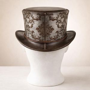 หมวกทรงสูงหนังสีน้ำตาลคุณภาพพรีเมียม งานแฮนด์เมด สำหรับทั้งชายและหญิง พร้อมแถบลายดามัสก์ สไตล์สตีมพังก์ วิคตอเรียน เหมาะสำหรับเป็นของขวัญ - Product Image 3