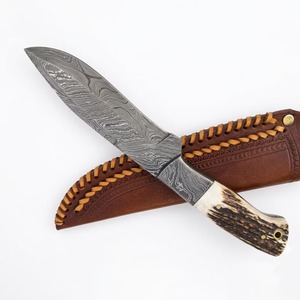 Cuchillo de Acero de Damasco Personalizado, Cuchillo Bowie de Caza con Mango de Cuerno, Hoja Fija para Supervivencia al Aire Libre - Product Image 5