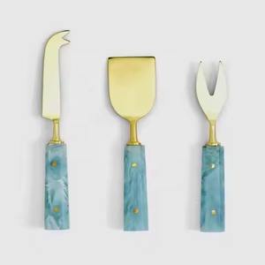 Ensemble de couteaux à fromage en métal finition acier inoxydable de qualité supérieure, outils de découpe de fromage durables pour la restauration et les restaurants - Product Image 1