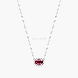 สร้อยคอรูปวงรีประดับทับทิมแบบโอเวอร์ไซส์สีขาวทอง พร้อมจี้พลอยสีแดงแนวนอนประดับเพชรแบบโอเวอร์ไซส์  เครื่องประดับประจำเดือนเกิดเดือนกรกฎาคม - Product Image 5
