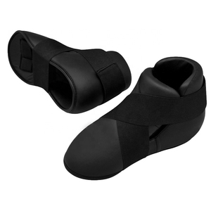 Zapatos de Boxeo de Cuero con Cordones y Malla Negra Personalizados para Hombre, Calzado Deportivo Transpirable de Caña Alta para Entrenamiento en Gimnasio - Product Image 3