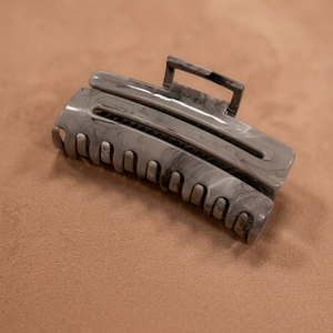 Pinza de Pelo Minimalista de ABS con Diseño Geométrico, Elegante, Duradera y de Alta Calidad para Uso Diario y Navidad - Product Image 3