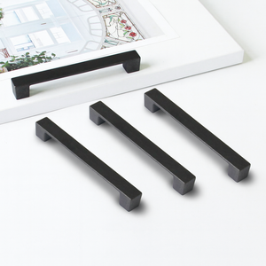 Poignée de meuble carrée en alliage de zinc noir mat, style moderne et minimaliste, pour tiroirs de cuisine, salle de bain et salle à manger - Product Image 2