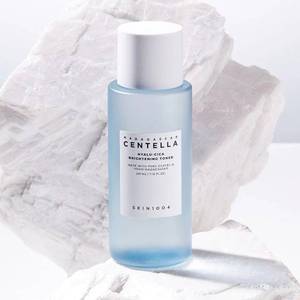 Solo Venta al por Mayor SKIN1004 Madagascar Centella Hyalu-Cica Tónico Iluminador 210ml Soluciones Hidratantes Multicuidado Hecho en Corea - Product Image 6