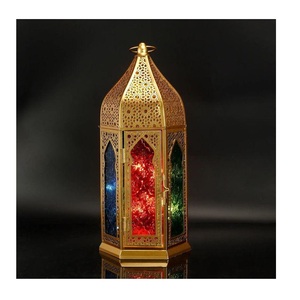 Lanternes décoratives en métal ajouré ou lanternes marocaines en métal pour la décoration de l'Aïd et du Ramadan - Product Image 3