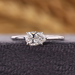 Bague de fiançailles antique en or massif 14 carats avec diamant de laboratoire CVD en forme de poire, clarté VS1, couleur E, élégante et unique - Product Image 1