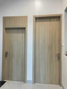 Wholesale Vinadoor Modern WPC Interior Door for Bathroom Bedroom & School Use Finished Surface PVC Material 100% Free Tax - Product Image 4