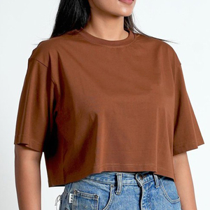 Camiseta Corta Holgada de Alta Calidad para Mujer, con Logotipo Personalizado, Hombros Caídos, 100% Algodón, Corte Cuadrado, Estilo Oversize - Product Image 2