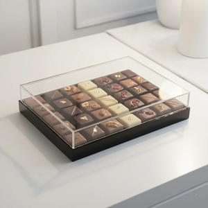 Contenedor de Lujo para Aperitivos Secos de Acrílico con Tapa de Madera con Incrustaciones de MOP, Acabado Elegante Hecho a Mano - Product Image 2