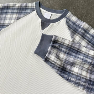Camiseta Térmica de Manga Raglán para Hombre, Tejido Sólido de 180g, Corte Regular, Cuello Redondo Informal, Ribete en Contraste, Logotipo Frontal, Transpirable - Product Image 4