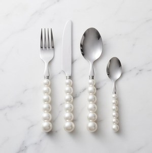 Ensemble de couverts contemporains avec poignée en perles, finition miroir argenté, fourchette, couteau, cuillère, élégant pour dîner de mariage - Product Image 1