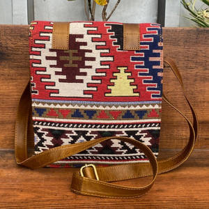 กระเป๋าหนัง kilim สะพายข้างสำหรับผู้หญิงทำด้วยมือจากผ้าแจ็คการ์ดหนังแท้คุณภาพสูงกระเป๋าถือแนวชนเผ่าวินเทจ - Product Image 5