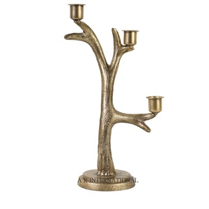Candélabre vintage doré à 3 bras en aluminium moulé fait main, support de bougies coniques en forme de branche d'arbre, écologique et durable, décoration intérieure pour le bureau - Product Image 2