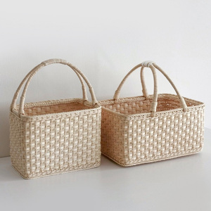 Accessoires pour bouquets de fleurs, panier rond en rotin avec longue poignée, paniers de rangement tressés - Product Image 3