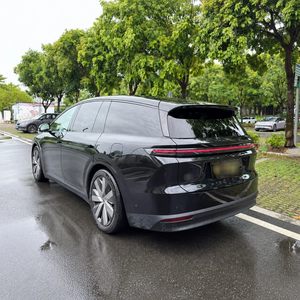 2025 Li A.uto I8 SUV électrique standard 2660 KM de autonomie 6 places Double moteur AWD - Product Image 5