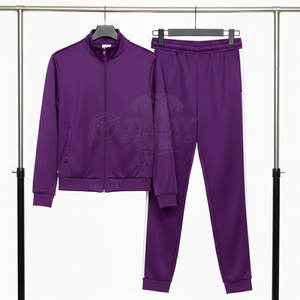 Ensemble de survêtement moderne pour femme, coupe décontractée, vêtements de sport avec fermeture éclair et coutures durables pour activités intérieures et extérieures - Product Image 5