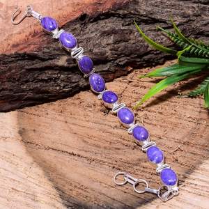Pulsera con bisel de calcedonia lavanda, piedra natural morada, hecha a mano, plata de ley 925, regalo para ella - Product Image 1