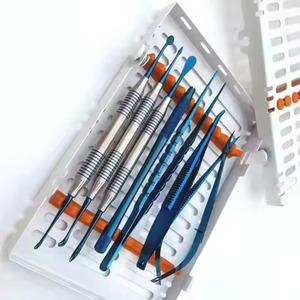 Kit professionnel de 8 instruments de diagnostic dentaire |   Ensemble d'examen dentaire en acier inoxydable avec miroir buccal, sonde et pince - Product Image 5