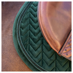 Nueva Almohadilla de Montar a Caballo de Moda, Elegante y de Alta Calidad, Hecha en Pakistán, Ligera, Estilo Salto, Almohadillas de Montar a Caballo Más Vendidas - Product Image 2