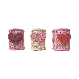 Anneaux de serviette en rotin tressés à la main, design cœur coloré, pour la décoration de table à la maison, au café, lors d'événements et de fêtes - Product Image 1