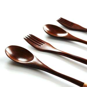 Ensemble de couverts en bois fabriqués en Inde pour des repas et un service alimentaire éco-responsables, disponible à la qualité et au prix d'exportation - Product Image 4
