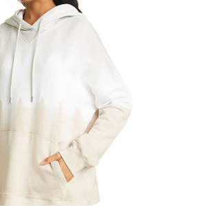 เสื้อฮู้ดดี้ราคาโรงงาน พร้อมราคาขายส่งสำหรับผู้ซื้อจำนวนมาก ดีไซน์พรีเมียมแบบไล่เฉดสี แขนยาวเพื่อความสวมใส่สบาย ปี 2026 - Product Image 4