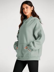 Sudadera con capucha unisex de invierno con cremallera completa para hombre, personalizable con estampado por sublimación, estilo urbano, oversize, de poliéster, color liso, con efecto abullonado. - Product Image 4