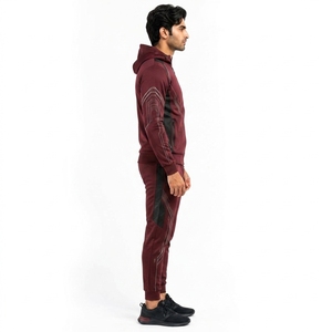 Ropa deportiva moderna, estilo duradero para gimnasio, chándales estampados para hombre, ajuste cómodo, material transpirable para entrenamiento y fitness. - Product Image 6