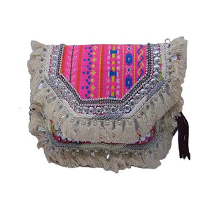 Bolso de Mano Banjara Vintage Hecho a Mano para Mujer, con Forro de Algodón, Diseño Bohemio con Botones, Nueva Colección, Moda Étnica Casual - Product Image 1