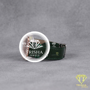 Reloj de Lujo con Diamantes Moissanite y Correa con Patrón Verde, Acabado Inspirado en Joyería de Primera Calidad - Product Image 2