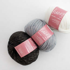 ไหมพรมฟัซซี่ (50 กรัม) - Product Image 2