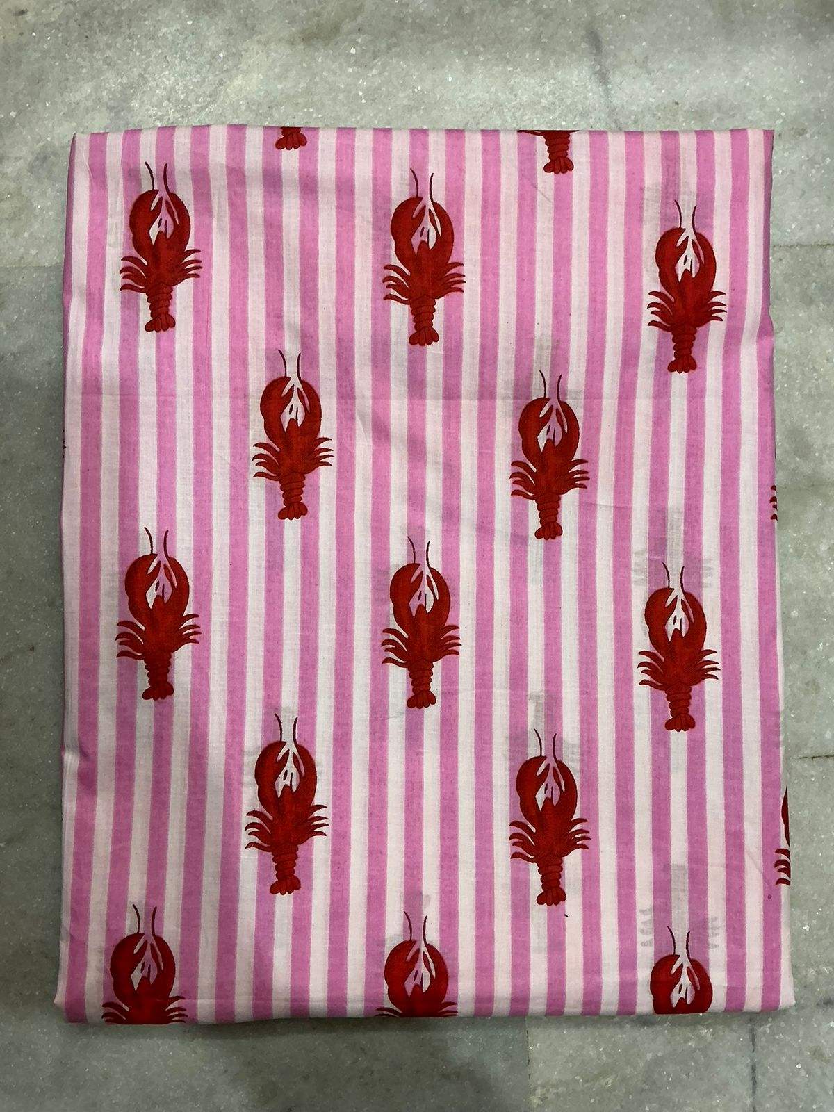 สีชมพูกุหลาบ