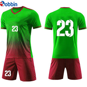 Maillot de football court personnalisé imprimé par sublimation, en Spandex/Coton, respirant, séchage rapide, anti-bactérien - Product Image 6