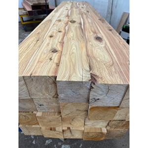 Poutres en bois tendres très demandées, idéales pour les applications commerciales, résidentielles et industrielles - Product Image 1