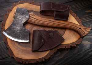 Hacha de Batalla Vikinga de Acero al Carbono Ragnar Forjada a Mano con Funda de Cuero, Hacha de Calidad Industrial - Product Image 6