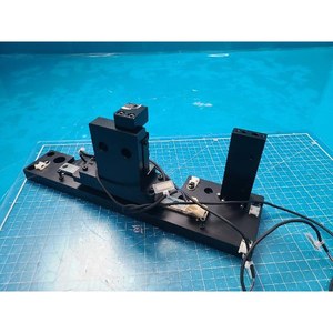 Hitachi IS3000 LM Stage 1: Motor Lineal de Precisión Usado (Como Nuevo) - Piezas de Equipos Semiconductores Legacy - Product Image 3