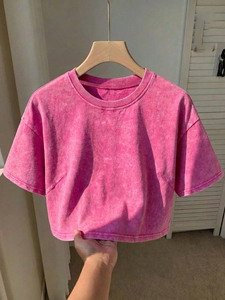 Camiseta Corta Premium Rosa Lavado Vintage Oversize con Cuello Redondo y Logo Personalizado para Mujer, OEM 100% Algodón, Estilo Urbano con Hombros Caídos - Product Image 5