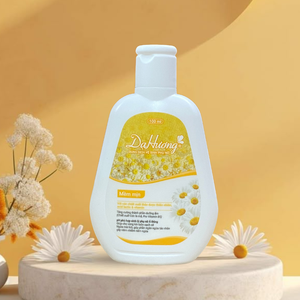 Meilleure Vente : Nettoyant Intime Féminin Herbal à la Camomille – Hydratant, Doux, Équilibrant le pH, Soin Quotidien Naturel OEM ODM - Product Image 1