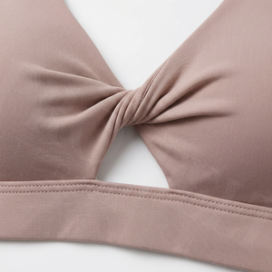 Unique Design Plain Seamless <b>Lace</b> Back Sports Bra for Women Wireless Push Up Yoga Gym Fitness Breathable Soft Whole Sale Bra - Product Image 4