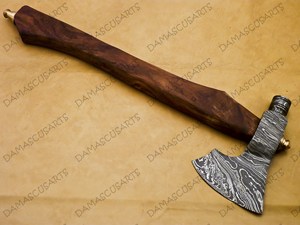 Hacha Táctica Hecha a Mano de Acero de Damasco de Grado Industrial con Espiga Plana y Mango de Madera de Palisandro, 1.5 kg, 3 Años de Garantía - Product Image 5