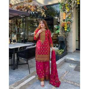 Conjunto superior e inferior de mujer de diseñador con Dupatta para ropa de fiesta - Product Image 4