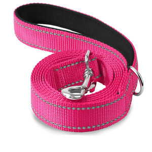 Imra Impex Fabricantes OEM Correas para Perros de Nailon Duraderas, Impermeables y Reflectantes con Asa Acolchada y Logotipo Personalizado de Alta Calidad - Product Image 1