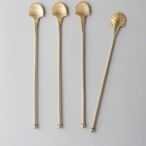 Juego de 4 Agitadores de Cóctel con Acabado Dorado Antiguo, Juego de 4 Agitadores de Acero Inoxidable - Product Image 6